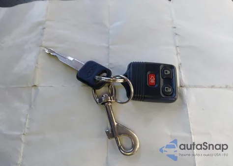 2013 Ford E-350 Super Duty Commercial from USA, damaged, VIN 1FTSS3EL3DDB29565